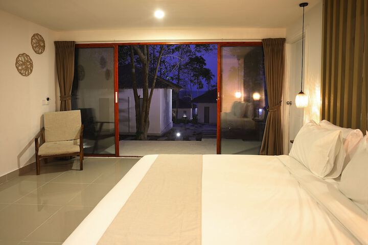 Room 7 of 43