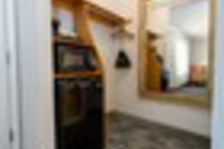 Room 38 of 549