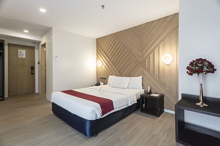 Room 7 of 36