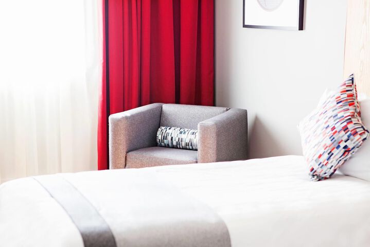 Room 21 of 46