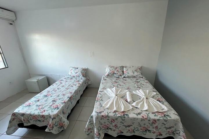 Room 27 of 34