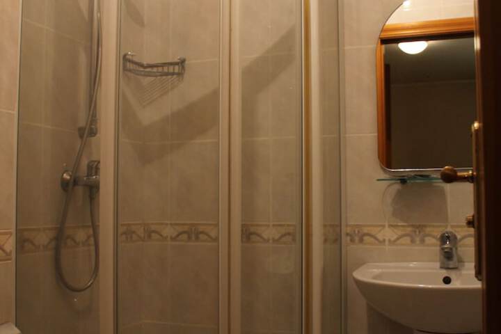 Room 31 of 36