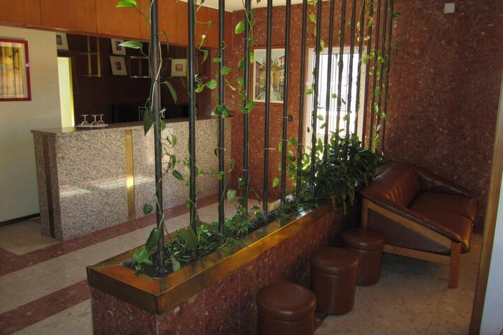 Business Center 45 of 62