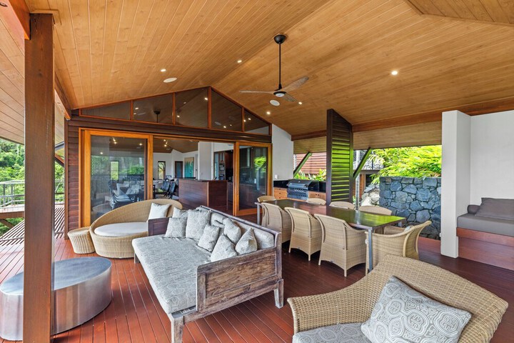 Terrace/Patio 30 of 65