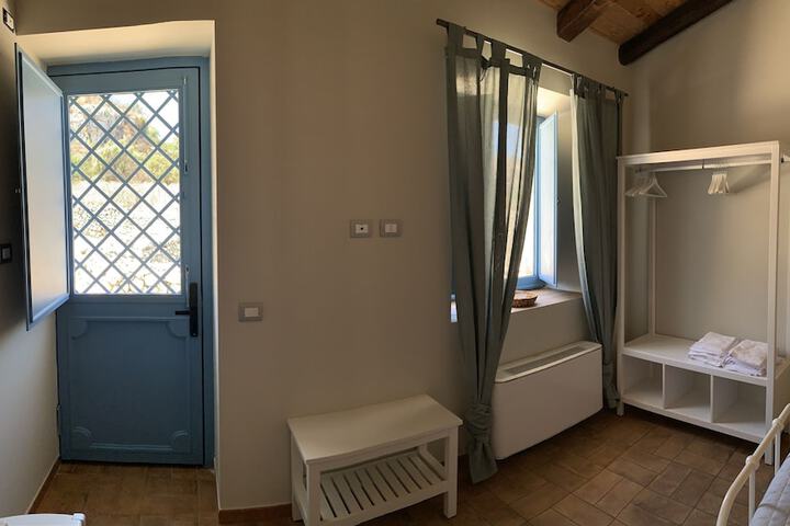 Room 12 of 58