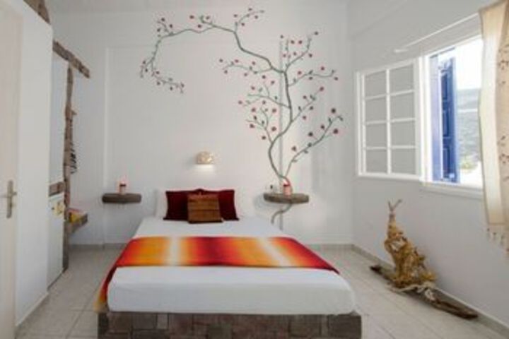 Room 33 of 58