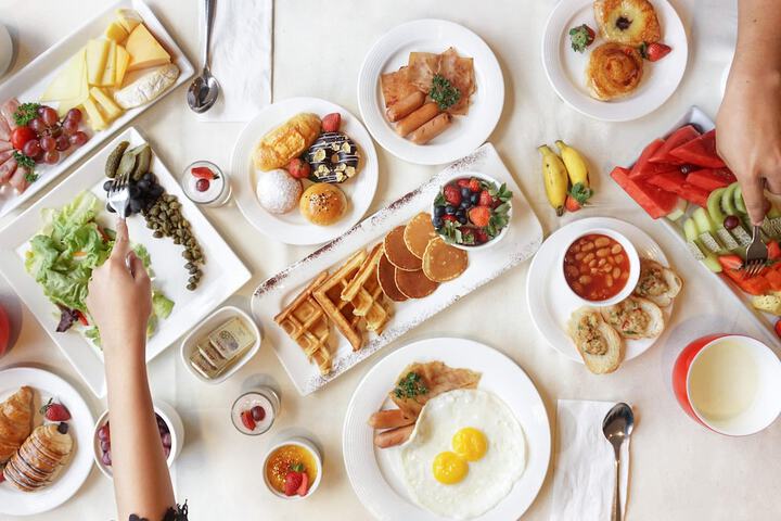 Breakfast/Coffee Service 38 of 71