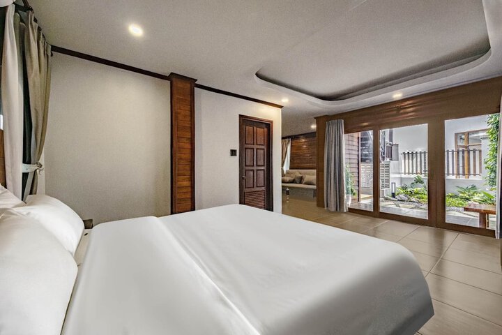 Room 29 of 63