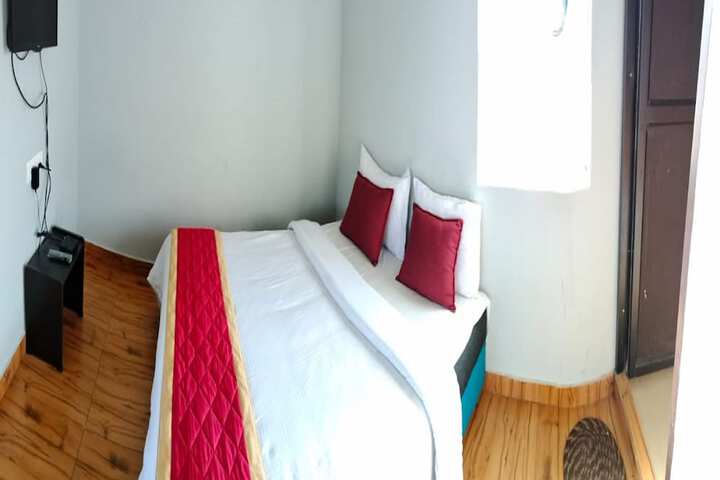 Room 4 of 21