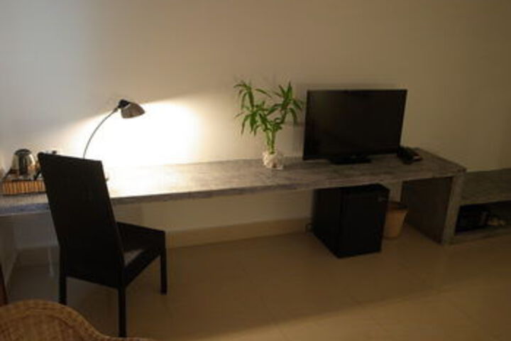 Room 116 of 142
