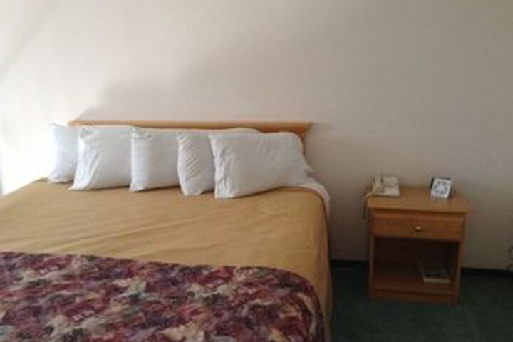 Room 14 of 53