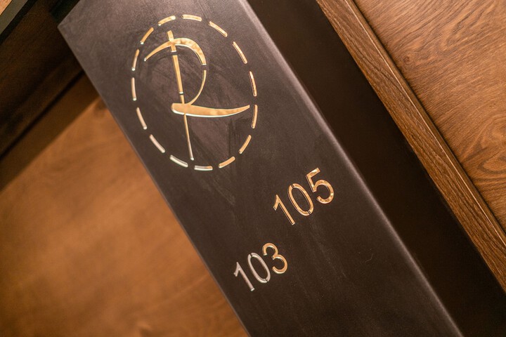Room 19 of 69