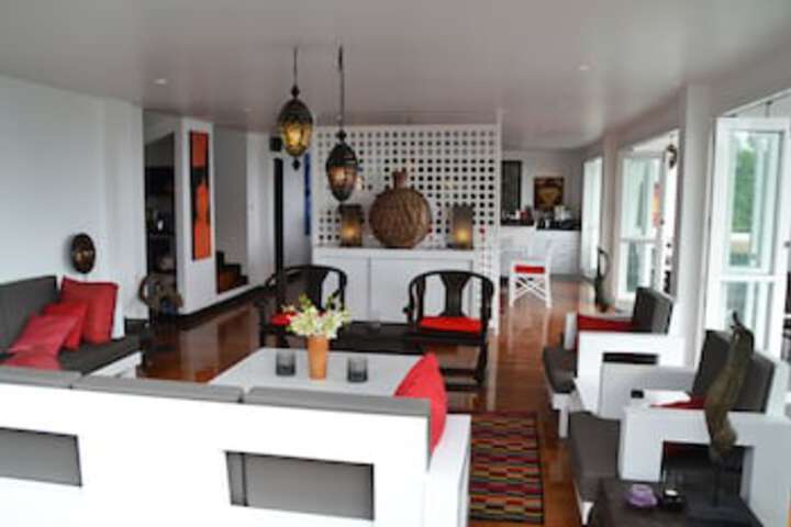 Dining 2 of 2