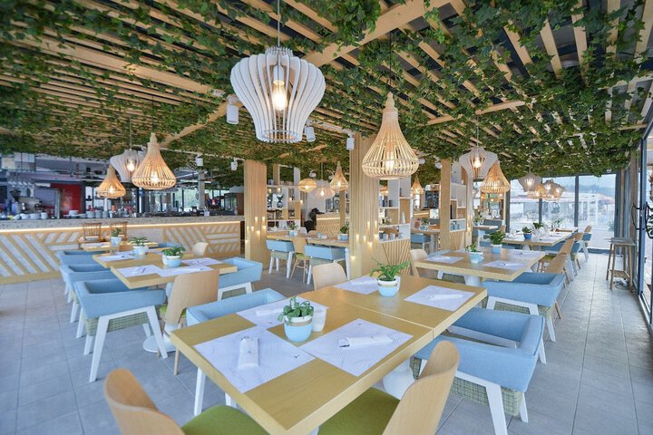 Beach bar