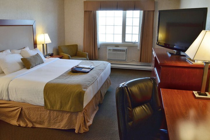 Room 8 of 37