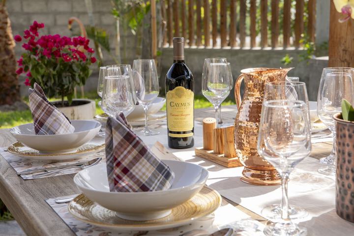 Dining 70 of 77