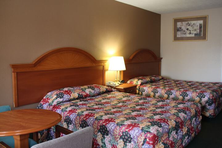 Room 9 of 43
