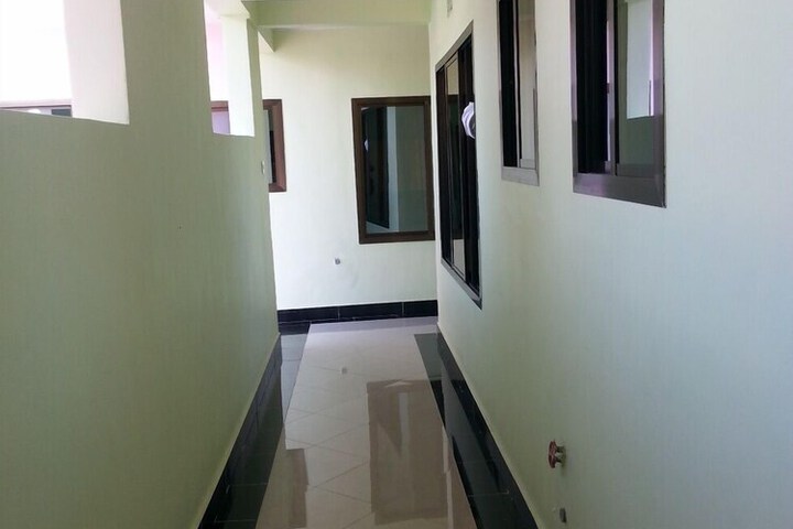 Ballroom/Hall 42 of 57