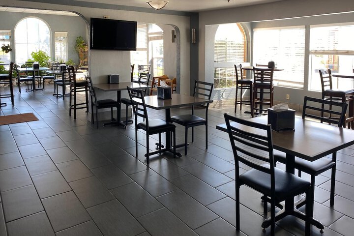 Breakfast/Coffee Service 37 of 47