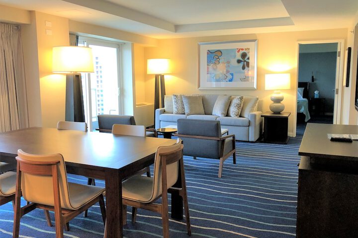 Room 97 of 213
