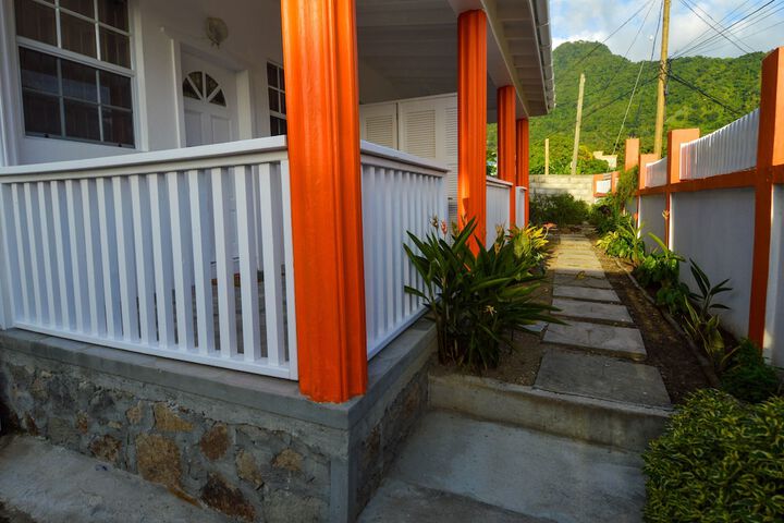 Hotel Exterior 45 of 55