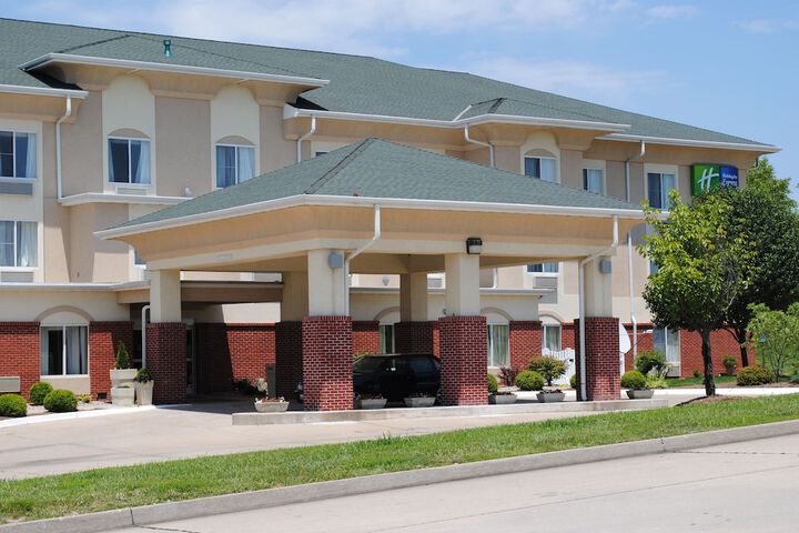 Hotel 42 of 56