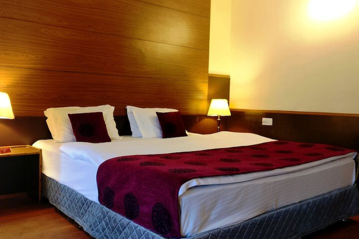 Room 17 of 61