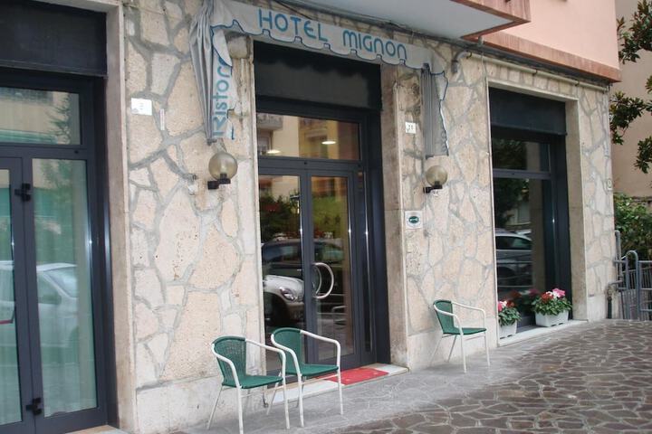 Hotel 36 of 38