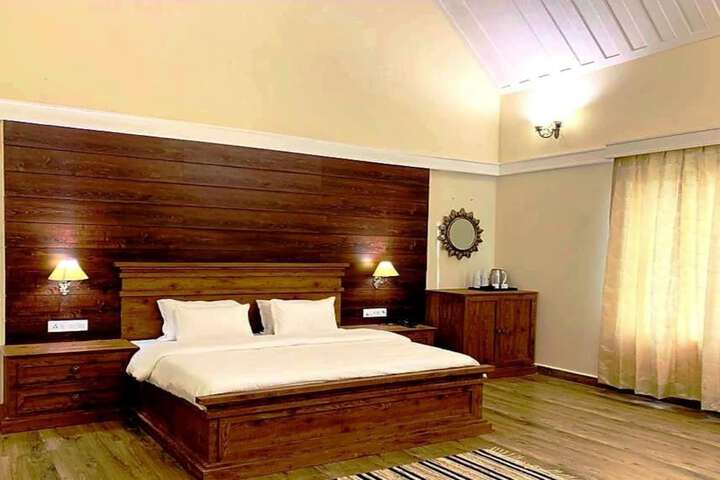 Room 26 of 60