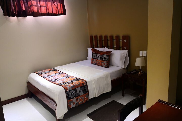 Room 12 of 43