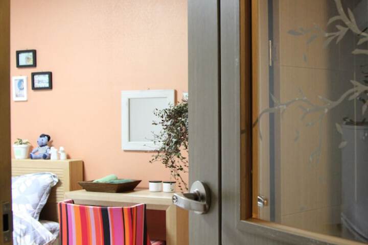 Room 4 of 57