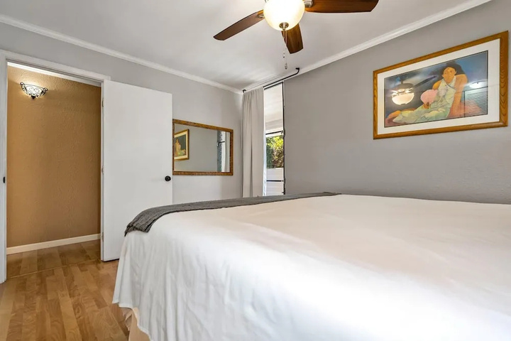 Room 3 of 26