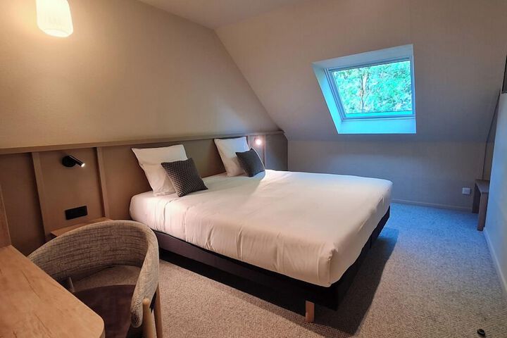 Room 18 of 61