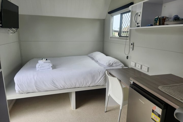 Room 13 of 42