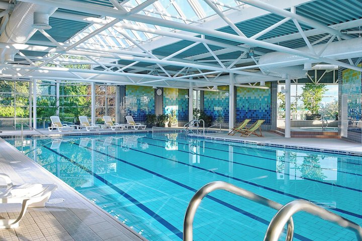 Pools & Facilities