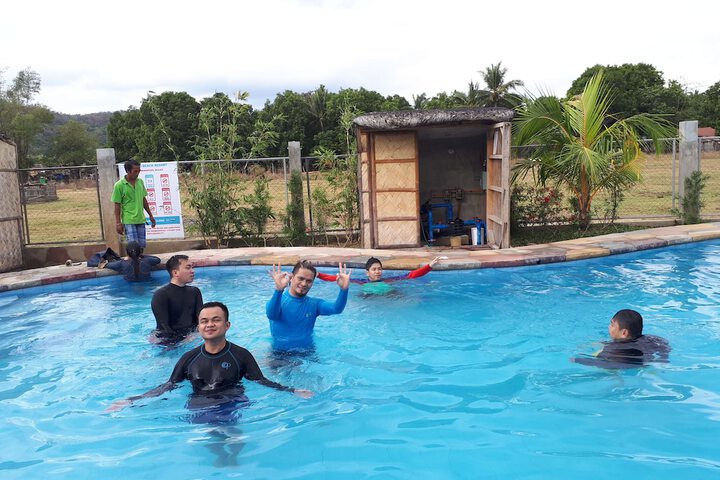 Pool 17 of 37