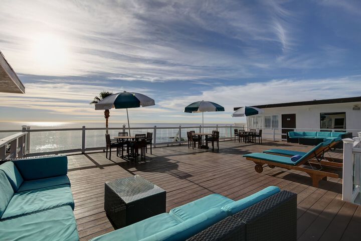 Sundeck