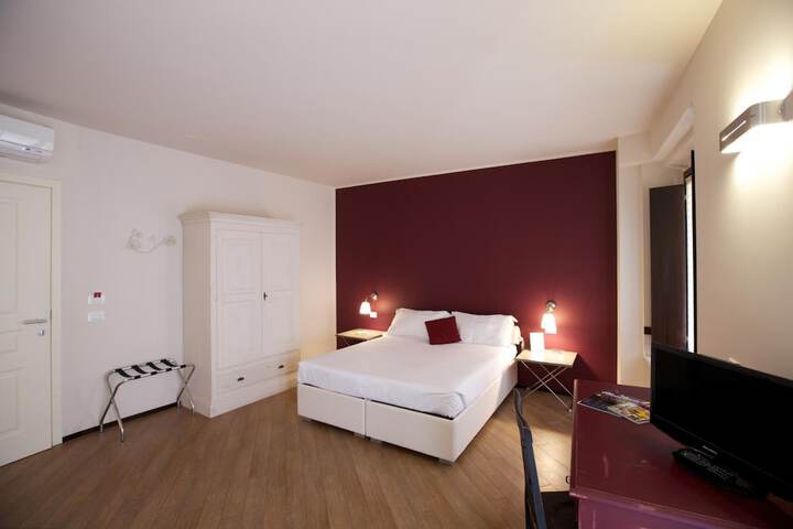 Room 15 of 41