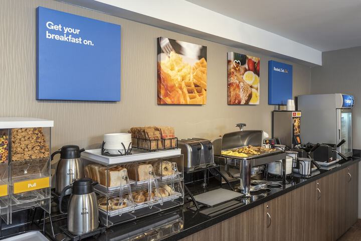 Breakfast buffet