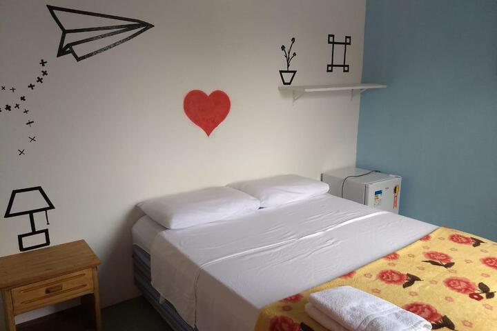 Room 7 of 37