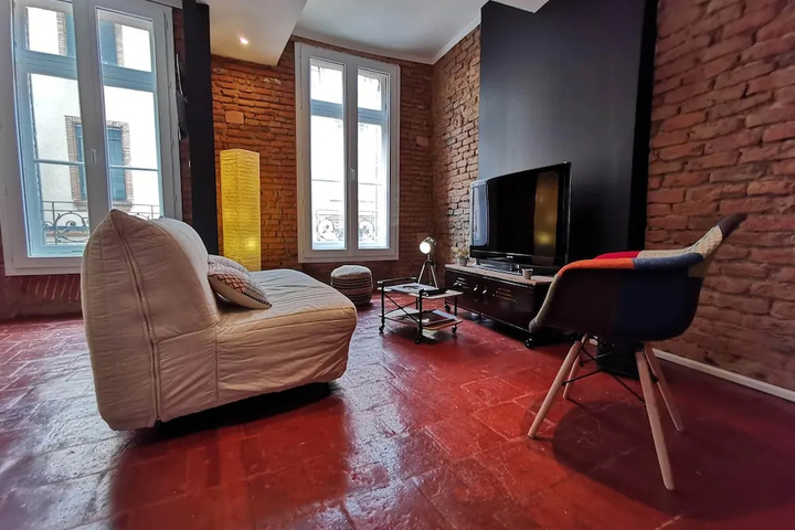 Room 3 of 16