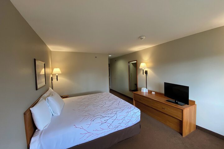 Room 5 of 45