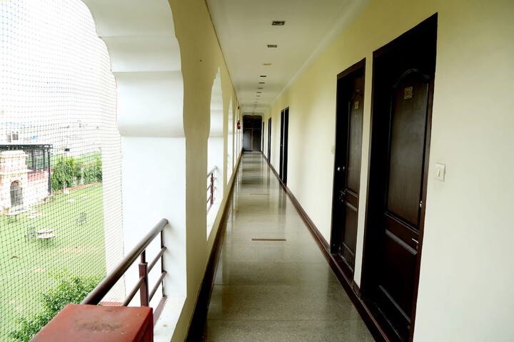 Terrace/Patio 17 of 34