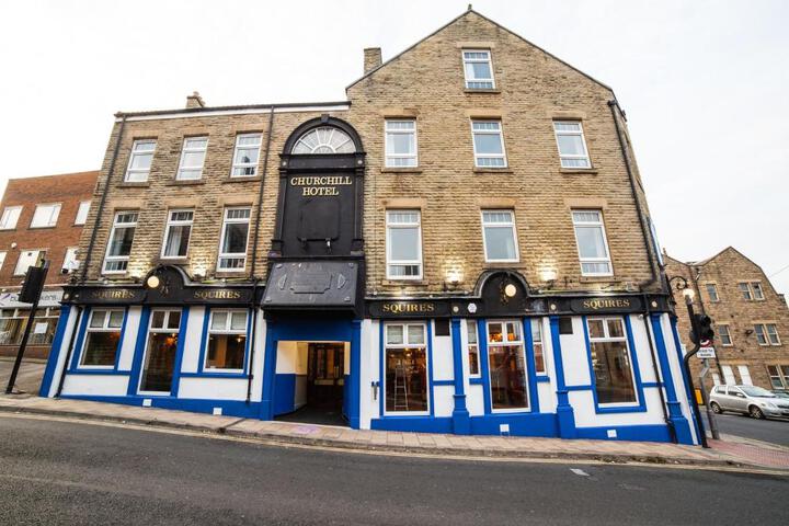 Churchills Hotel