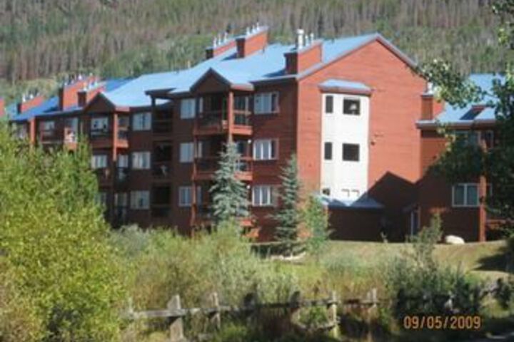 Hotel 8 of 25