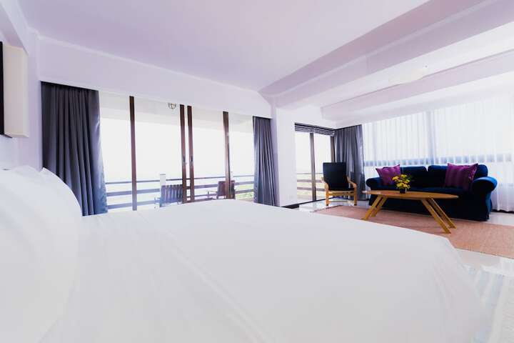 Room 29 of 149