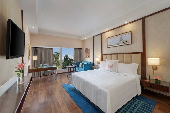 Room 6 of 27
