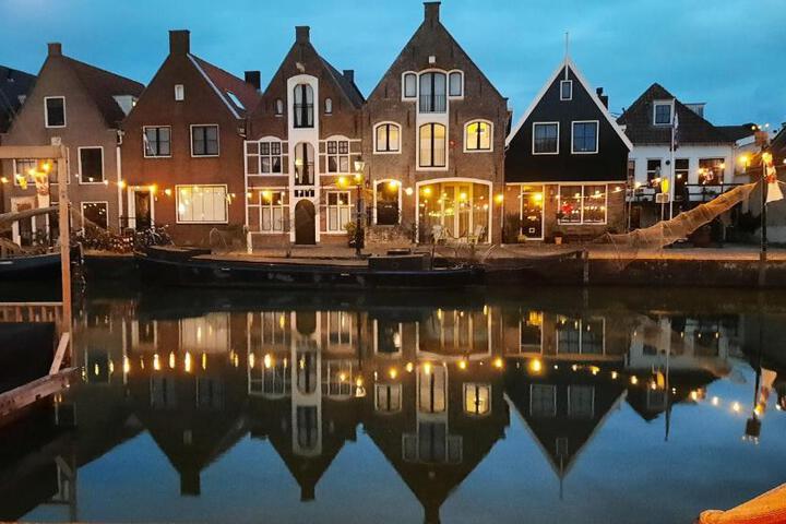 The Dutch Buoy