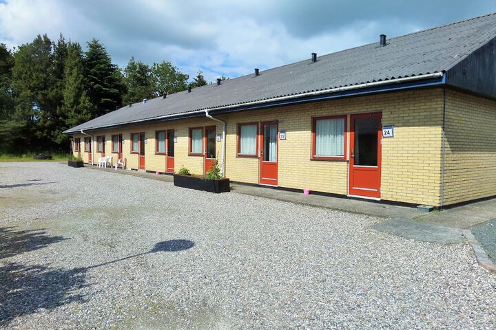 Room 6 of 45