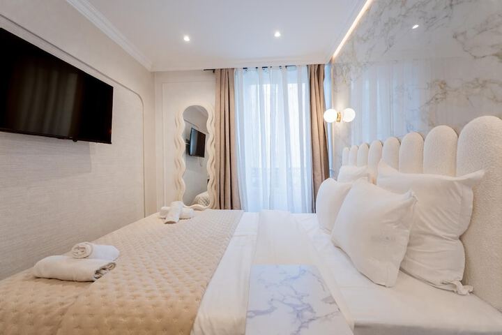 Room 45 sur 67